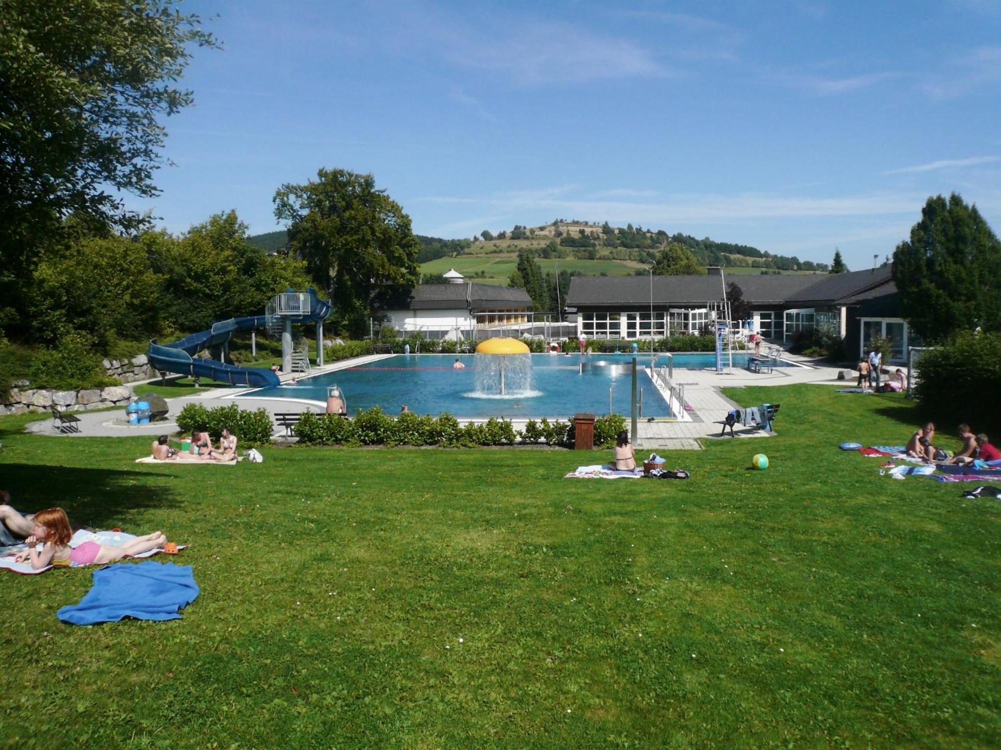 Appartement Happynest*** Mit Hallenbad 빌링겐 외부 사진